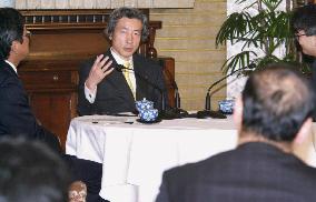 Koizumi denies plan for cabinet reshuffle